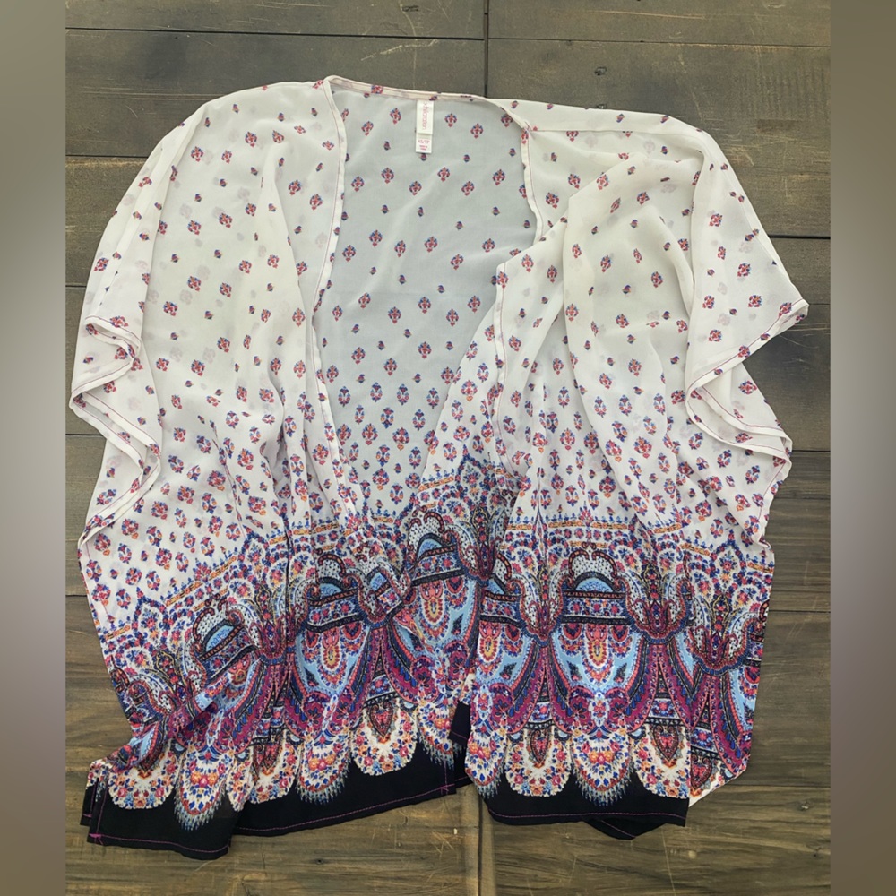 kimono over top